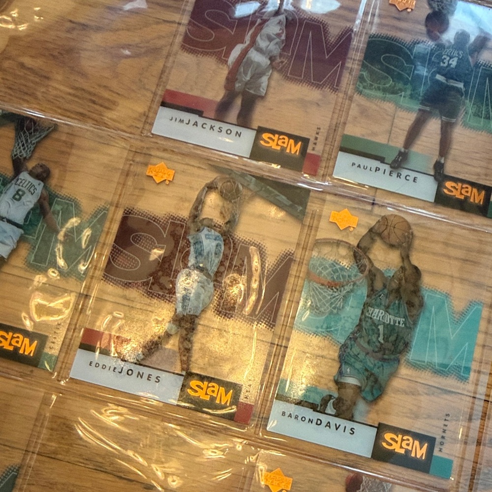 Upper Deck 2000 SLAM Basketball Trading Card Collection in Protective Sheets - Picture 13 of 16